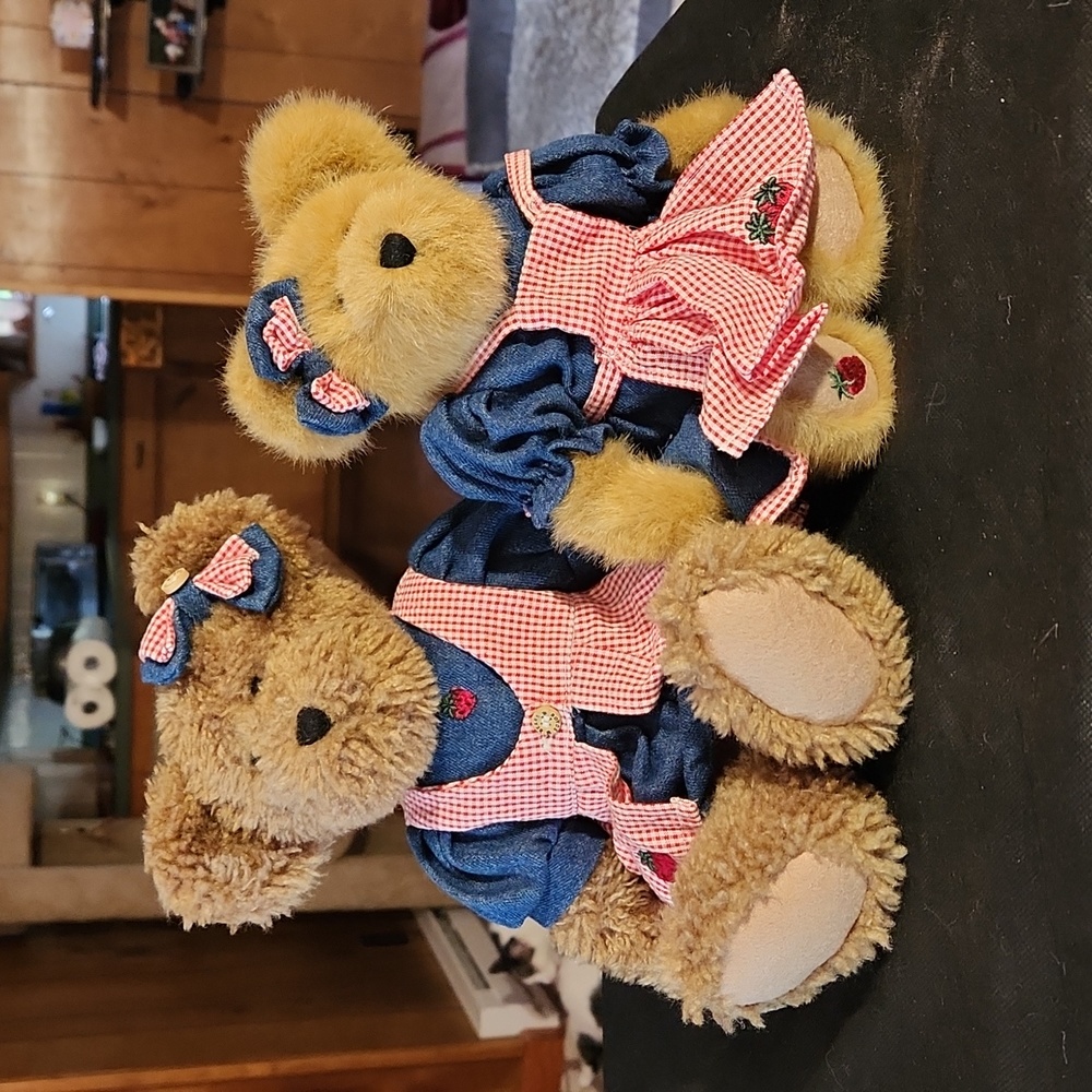 Boyd's Bears Mary Ellen and Sarah Patchbeary